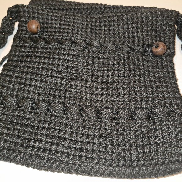 Macreme Crossbody Purse Black 9" with Wood Bead Closure - Picture 4 of 6